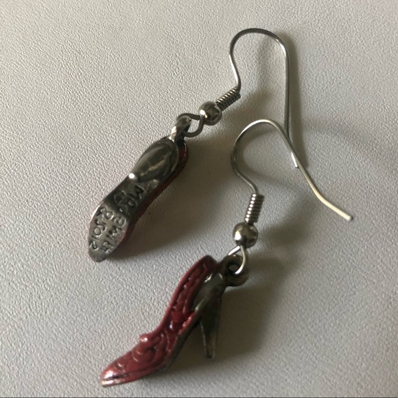 Earrings Red Shoes - Picture 7 of 11